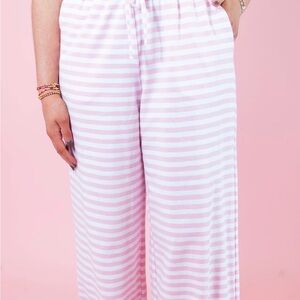 LULU MAC pants!